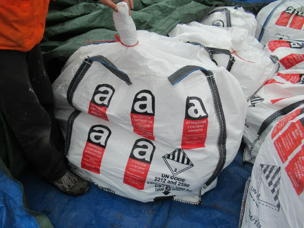 Certification amiante et CSTMD : le choix des big-bags homologués